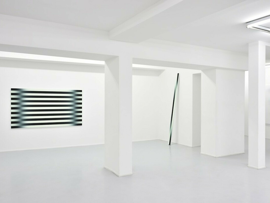 Hiatus, Exhibition view. Courtesy of Suzanne Tarasieve