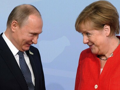 Vladimir Putin e Angela Merkel negociaram a construção do gasoduto Nordstream2