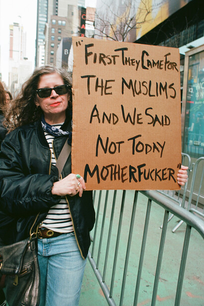 Motherfuckers © Susan Barnett image Courtesy of FIX Photo Festival - www.lauraannnoble.com/fixphoto - Festival dates: May 12-22 2017 