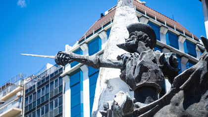 Estatua de Don Quijote en la Avenida de Mayo de Buenos Aires, Argentina