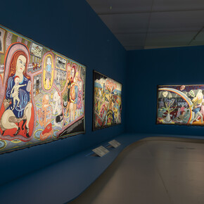 Tisser son temps, vue de l'exposition. Avec l'aimable autorisation de Mudac