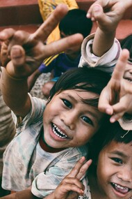 La insólita felicidad de los niños pobres