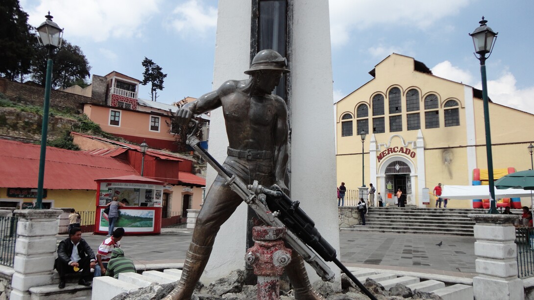 Monumento al minero en Real del Monte, México