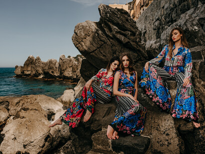 Collezione “Sapore di Sale” linea pesci – abito lungo in raso di seta