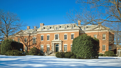 Dumbarton Oaks in Washington, D.C., was the location of the conference in 1944