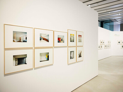 Guido Guidi, Col tempo, 1956-2024, vista della mostra. Per gentile concessione di Maxxi