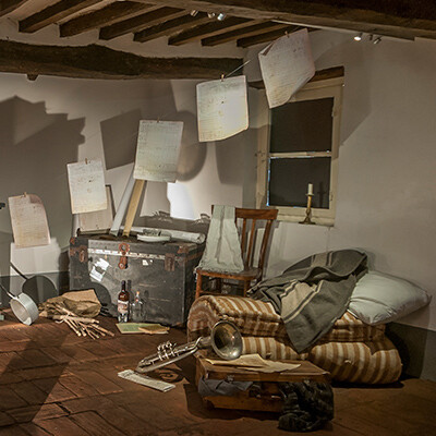 Bohème attic. Courtesy of Puccini Museum