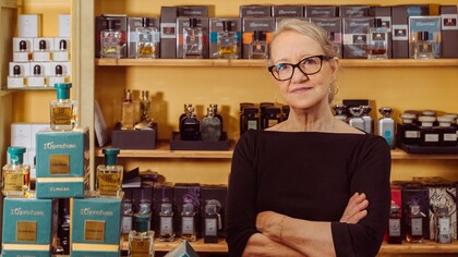 Secondo il “naso” Rossella Gatti una persona senza profumo o con il profumo non la stessa. In profondità