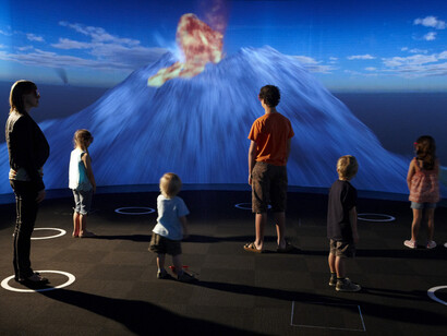 Dynamic Earth, exhibition view. Courtesy of Melbourne Museum