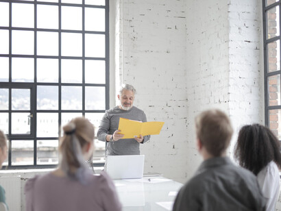 Le prime attività riconducibili al Career Coach riguardano le attività di base legate alla ricerca del lavoro