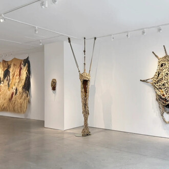 Varios artistas, Walking lines, vista de exhibición. Cortesía de la Galería Praxis