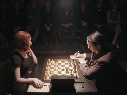 Fotograma de la serie «Gambito de dama»