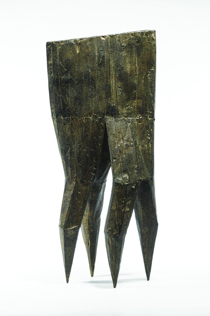 Lynn Chadwick, 462 Conjunction X, 1964, Bronze, Edition 3 of 4, 71 cm high, Courtesy of Pangolin London