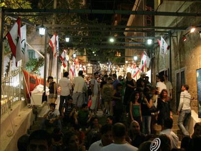 Gemmayzeh at night