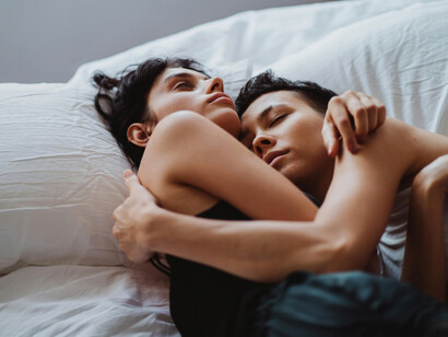Casal. Felizmente ou infelizmente, a verdade é que o amor e suas relações vão além do mundo binário e racional de 0 e 1