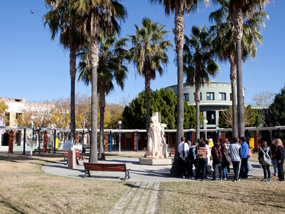 El Centro de Investigación e Innovación Agro- alimentario y Agro-ambiental (CIAGRO) de la UMH -campus de Desamparados en Orihuela- trabaja en un proyecto en el que, mediante drones y emisores de localización GPS, monitorizan en tiempo real 400 rebaños de cabras, ovejas, vacas y caballos de toda la Península Ibérica