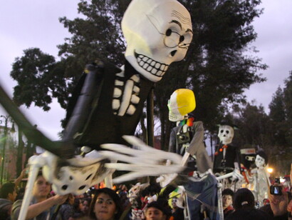 Desfile de catrinas, calaveritas y catrines en la Celebración del día de muertos que se llevó a cabo del 30 de octubre al 2 de noviembre del 2014 en el Centro de Coyoacán en la Ciudad de México.