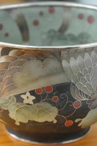 Saori bowl photo by Alma Reyes