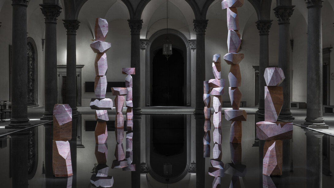 Superflex, There are other fish in the sea, vista della mostra. Cortesia di Palazzo Strozzi. Foto di Ela Bialkowska, Okno Studio