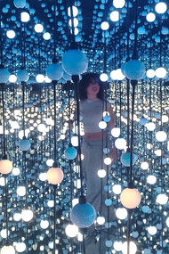 Une mer de lumières où le corps, l’espace et les sens ne font plus qu’un