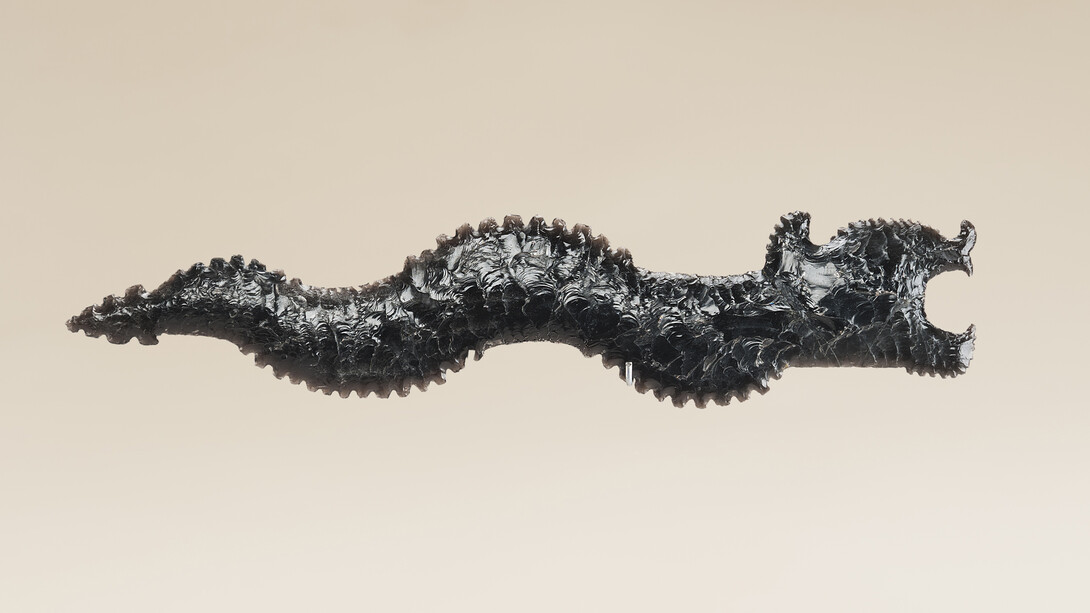 Eccentric, 200–250. Obsidian. Zona de Monumentos Arqueológicos de Teotihuacán / INAH [Acervo], 10-615741. Photograph by Jorge Pérez de Lara Elías, © INAH.
