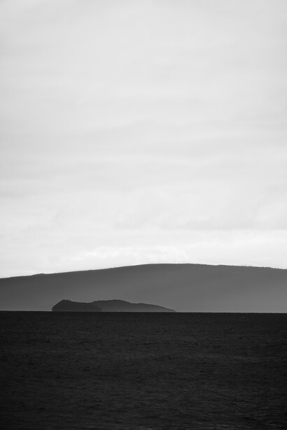 Olaf Heine, Molokini and Kahoolawe, Maui, 2022. Courtesy of the artist and Camera Work Gallery