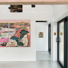 Tschiegg, Colors of love, exhibition view. Courtesy of Verduyn Gallery