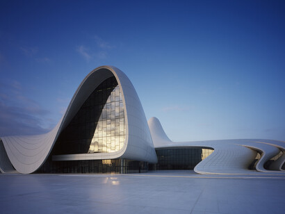 Zaha Hadid, Heydar Aliyev Centre, Baku, Azerbaijan, 2014, © Helene Binet, photo courtesy Zaha Hadid Architects, London