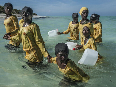 World Press Photo. Courtesy of Canadian War Museum