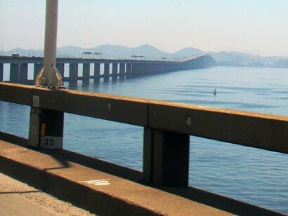 Fragmento de mural de E. P. Sigaud. No meu caso, eu vejo o quanto foi importante ter vivido a adolescência ao som de Legião Urbana ou de Belchior, cujas músicas ofereciam boas ferramentas para lidarmos com os dramas da realidade

