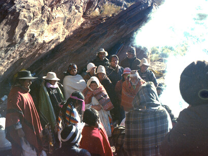 Ceremonia de bautismo tradicional. Laguna Colorada, Jujuy, Argentina. Fotografía de Fabricio N. Nicastro Torres