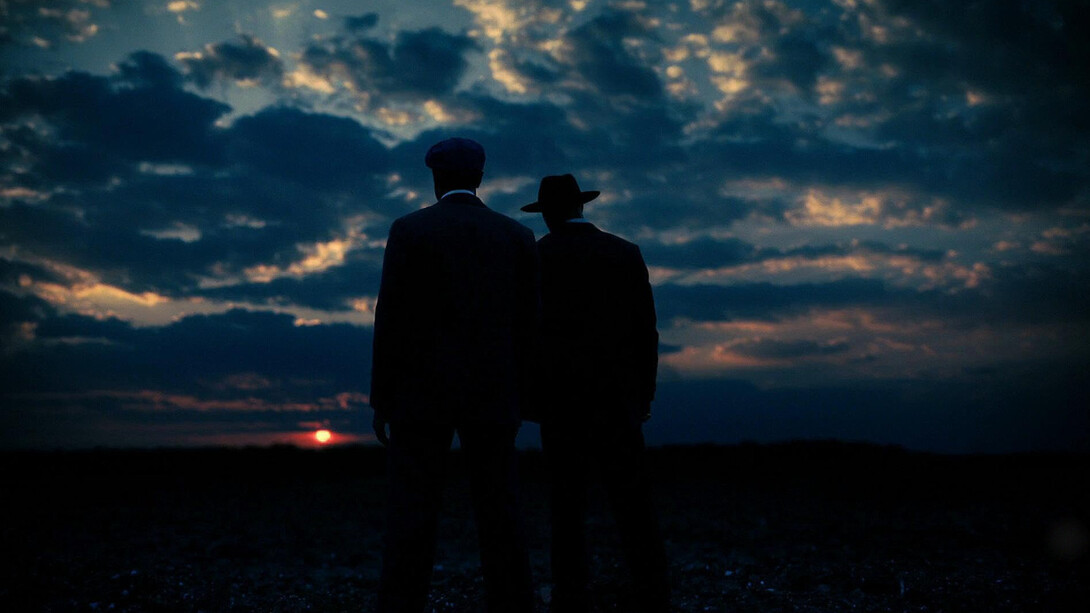 La película Sinners, dirigida por Ryan Coogler, fusiona el terror gótico con la música del blues para construir una historia cargada de simbolismo, contexto histórico y emoción