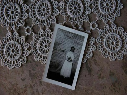 Nelson D´Aires, _Álbum de Família_, Exposição Demora, Espaço Mira, Porto, 2013. International Festival of Photography – Encontros de Imagem. © Nelson D´Aires  
