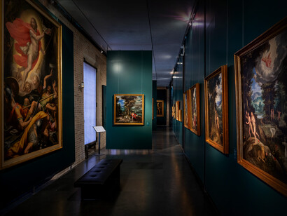 Vista de la sala de pintura flamenca con las pinturas de Jan Soens. Foto de Lorenzo Moreni