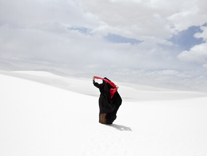 Sama Alshaibi, x'Taʾshīr, 2014, Diasec print, 166 x 250 cm. Edition 1 of 1