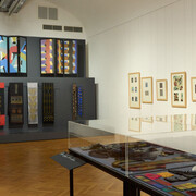 Ursi Fürtler, Textil – Abstrakt, ausstellungsansicht. Mit freundlicher genehmigung von MAK