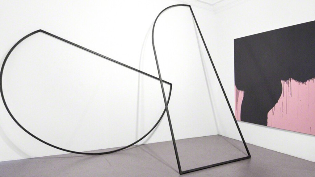 On View, exhibition view. Courtesy of Galerie Burster