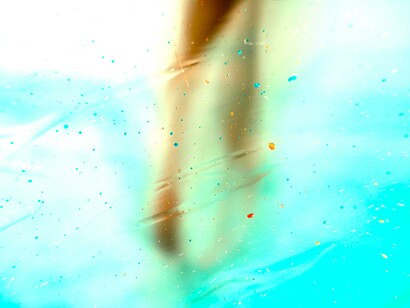 Si es estimulante estar viva en un tiempo de despertar de la conciencia, puede también ser confuso, desorientador y doloroso