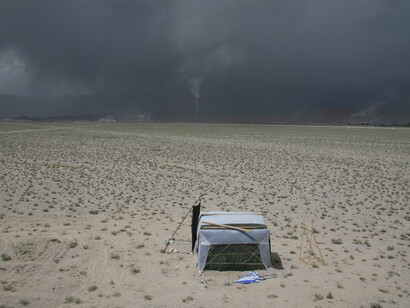 Liang Shaoji, Moon Garden. Installation
view at Liang Shaoji Studio, 2015.
Courtesy Liang Shaoji and ShanghART
Gallery