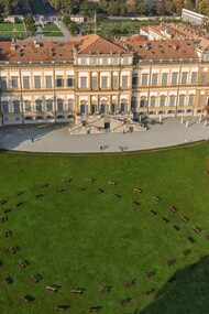 Michelangelo Pistoletto, La formula della Creazione - Terzo Paradiso, Giardini della Reggia di Monza, Italia. Ph Marco Beck Peccoz