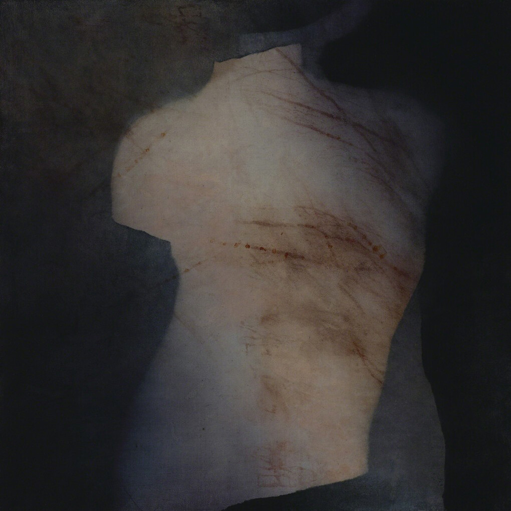 Body. Courtesy of Artgráfico 