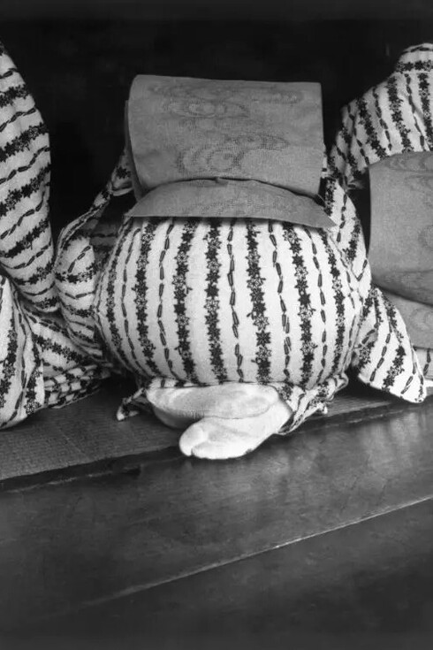 Daido Moriyama, from "A hunter", 1972. Courtesy of The Photographers’ Gallery