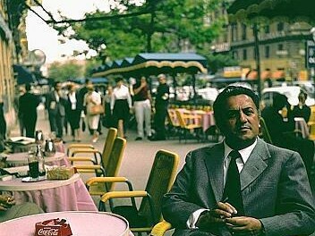 Federico Fellini al Café de Paris