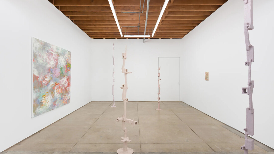 Molly Larkey and Caitlin Lonegan, The best machines are made of sunshine, exhibition view. Courtesy of Ochi