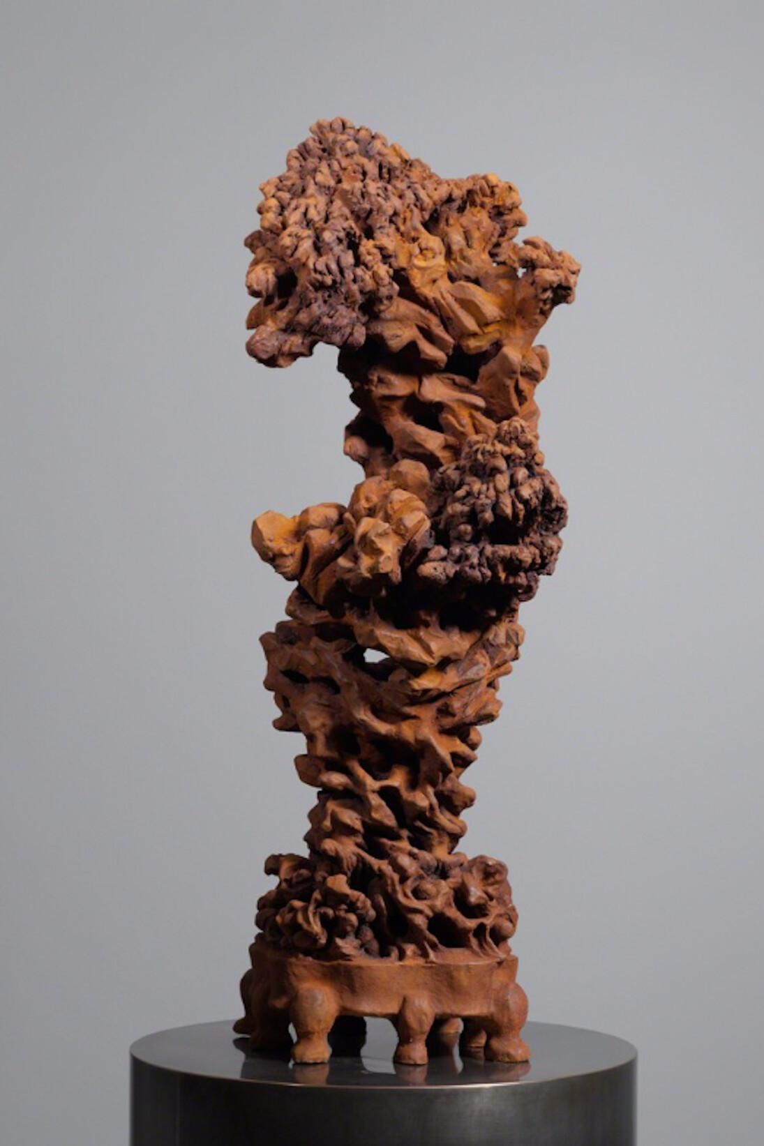 Hugo Wilson, Grotti I, 2016. Courtesy of Parafin