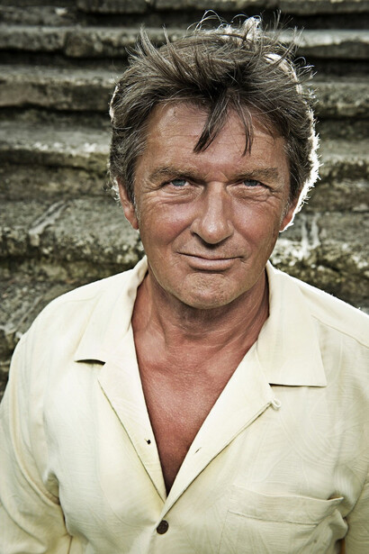 Mike Oldfield - Return To Ommadawn
