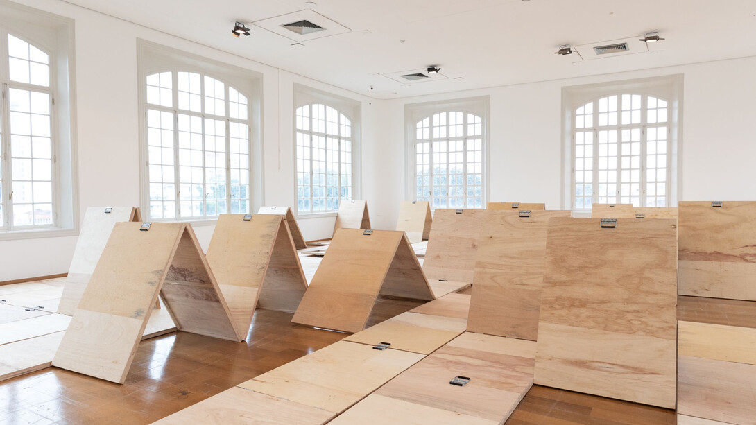 Renata Lucas, Sunday in the park, exhibition view. Courtesy of Pinacoteca