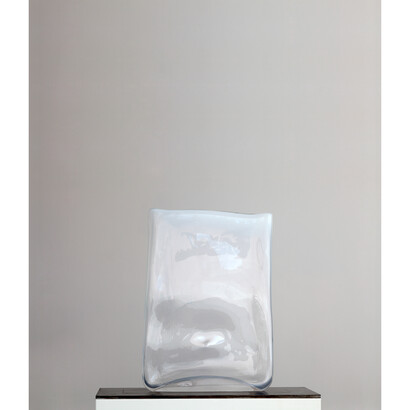 Laura de Santillana, Alabaster d, 2013 © the artist, Photo © Fabio Zonta
