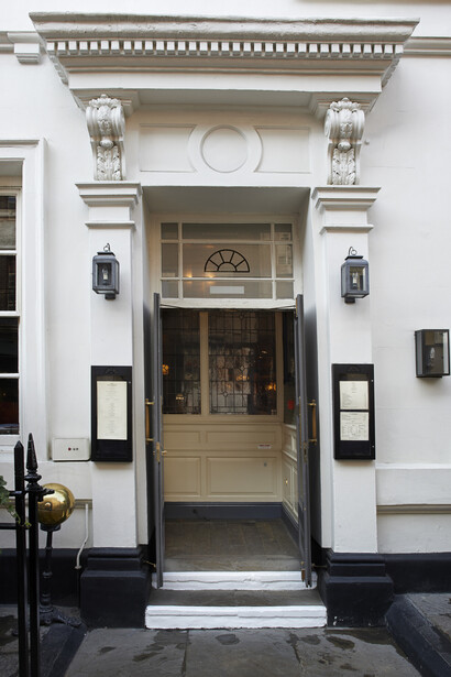 Dean Street Townhouse, entrance