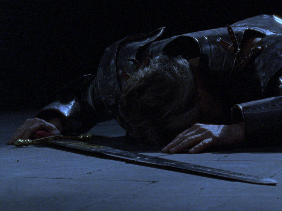Jan Fabre, Lancelot (2004), still, 16 mm film, 8’17”, © Angelos bvba, courtesy the artist and Ronchini Gallery
